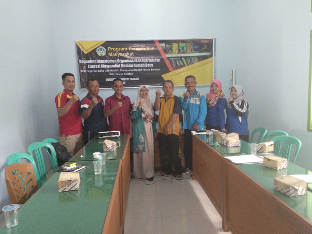 UNP, Pendirian Rumah Baca di Kenagarian Koto VIII Mudiek Kecamatan Ranah Pesisir