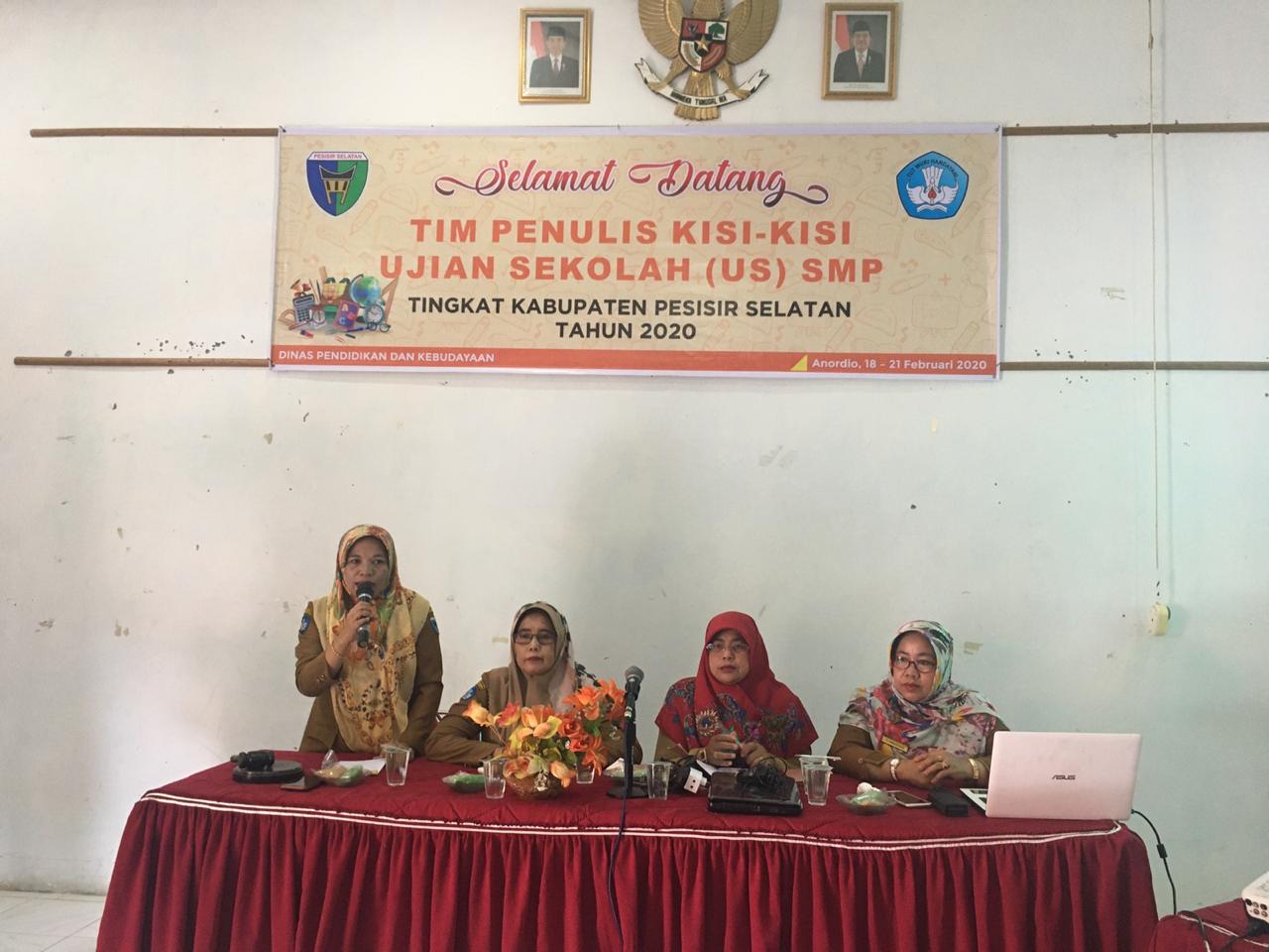 Disdikbud siapkan Kisi-kisi Ujian Sekolah SMP