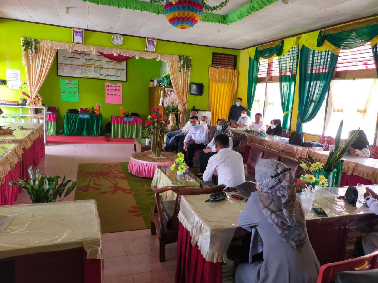 Monitoring, evaluasi program dan validasi sarana SMP se Kabupaten Pesisir Selatan Tahun 2021