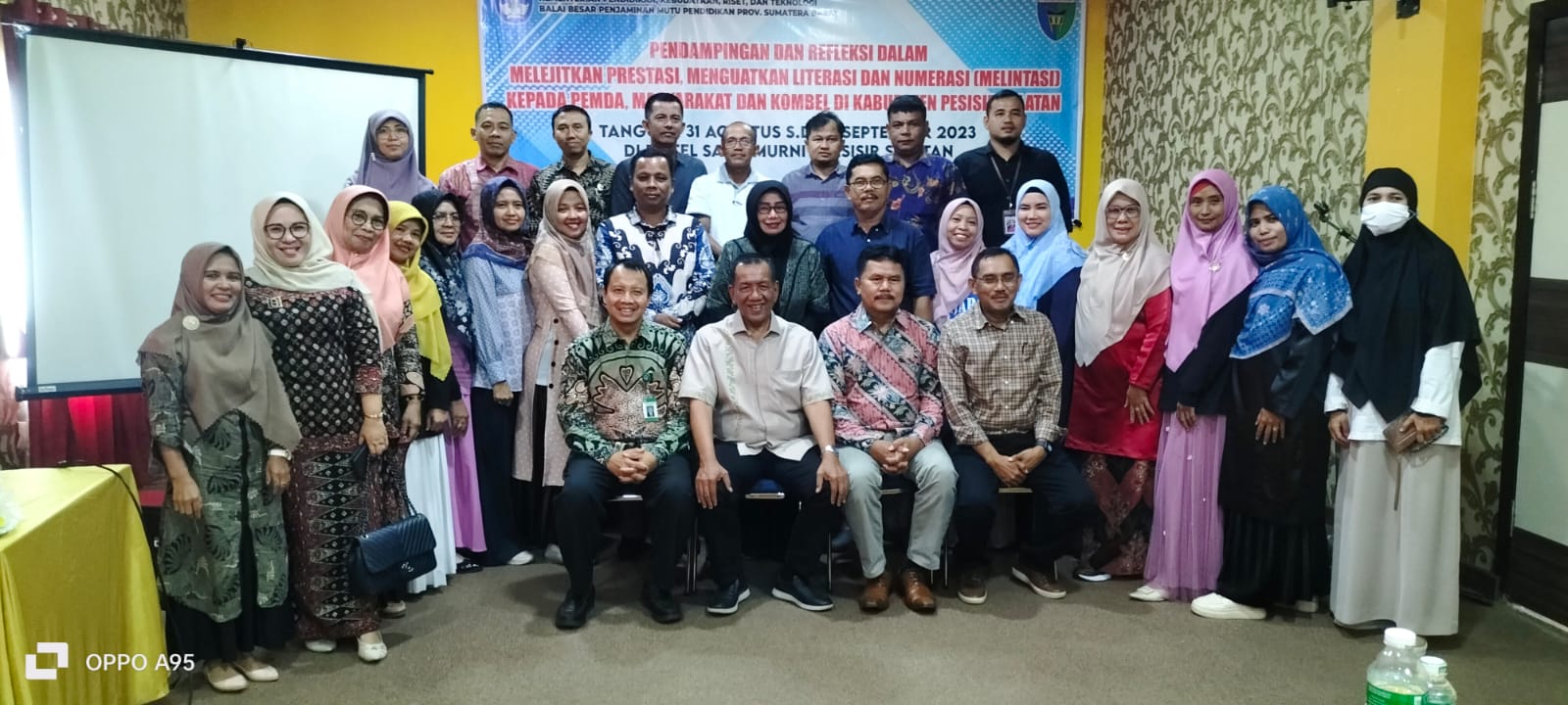 MELINTASI, Melejitkan Prestasi Memperkuat Literasi dan Numerasi